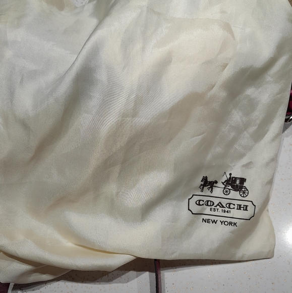 Coach Legacy Duffle Crossbody Bag Perfect condition. NWOT - Picture 7 of 10